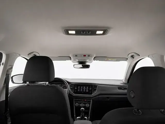 Usado VW T-Roc Advance 115 CV (84 kW) 2018 Negronegro SUV