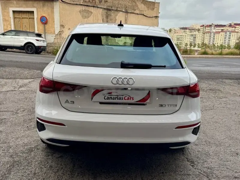 Usado Audi A3 Advanced Plus 110 CV (80 kW) 2022 Blanco Berlina