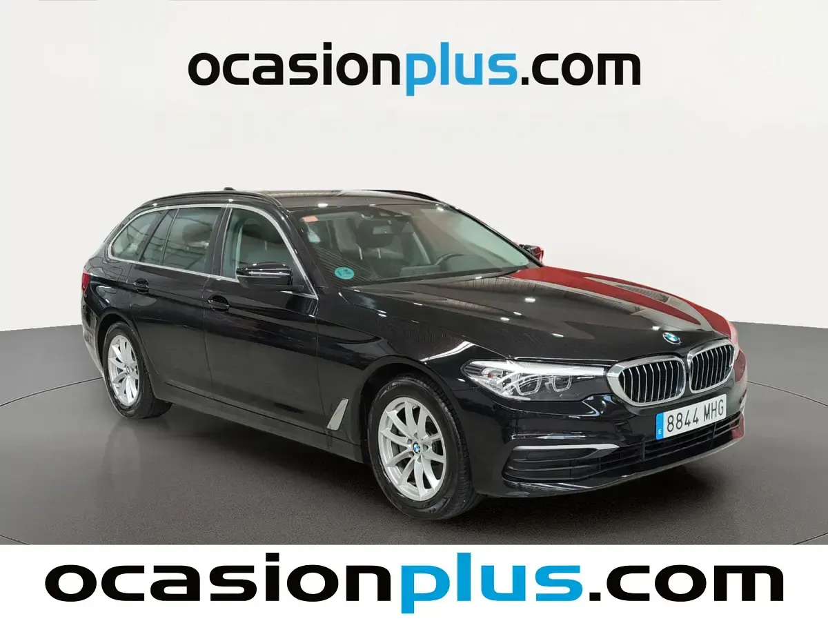 Usado BMW 520 190 CV (139 kW) 2018 Negro Familiar