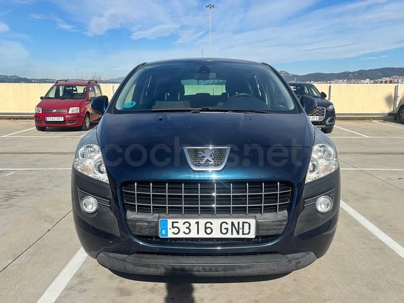 Usado Peugeot 3008 120 CV (88 kW) 2009 Azul Familiar