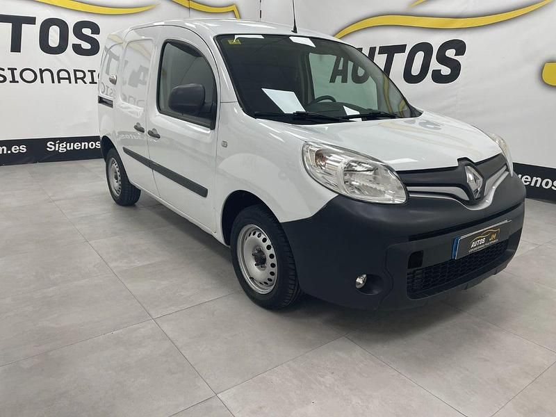 Usado Renault Kangoo 95 CV (69 kW) 2019 Blanco Monovolumen