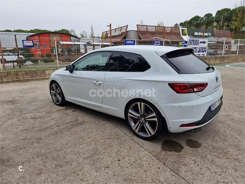 Usado Seat Leon CUPRA 280 CV (205 kW) 2014 Blanco Berlina