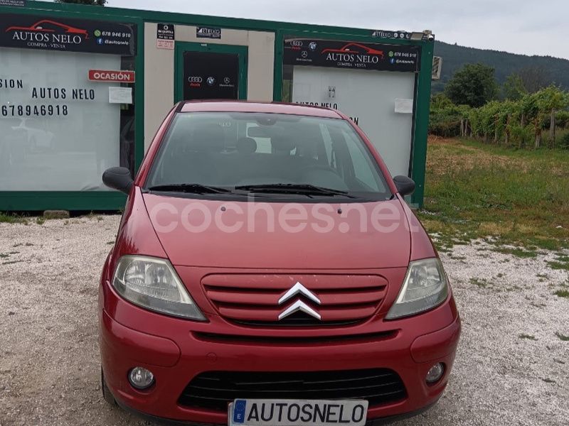 Rojo Usado 2009 Citroën C3 Exclusive Utilitario | 3900 € (Precio justo) - Imagen 1/4