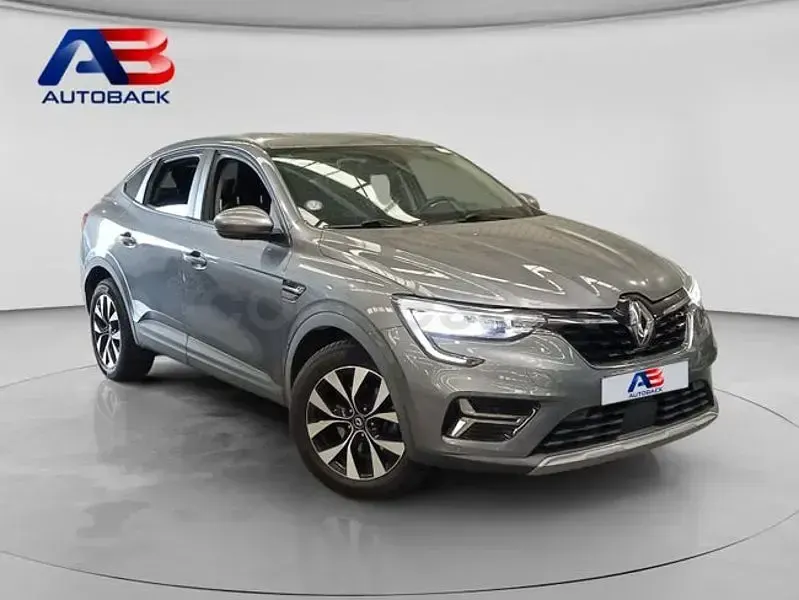 Usado Renault Arkana Engineered 145 CV (106 kW) 2022 Gris SUV