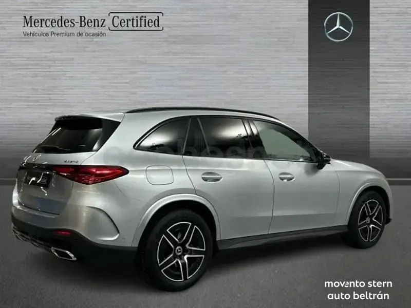 Usado Mercedes GLC220 197 CV (144 kW) 2025 Gris / plata SUV