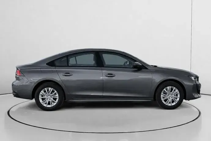 Usado Peugeot 508 Active 130 CV (95 kW) 2023