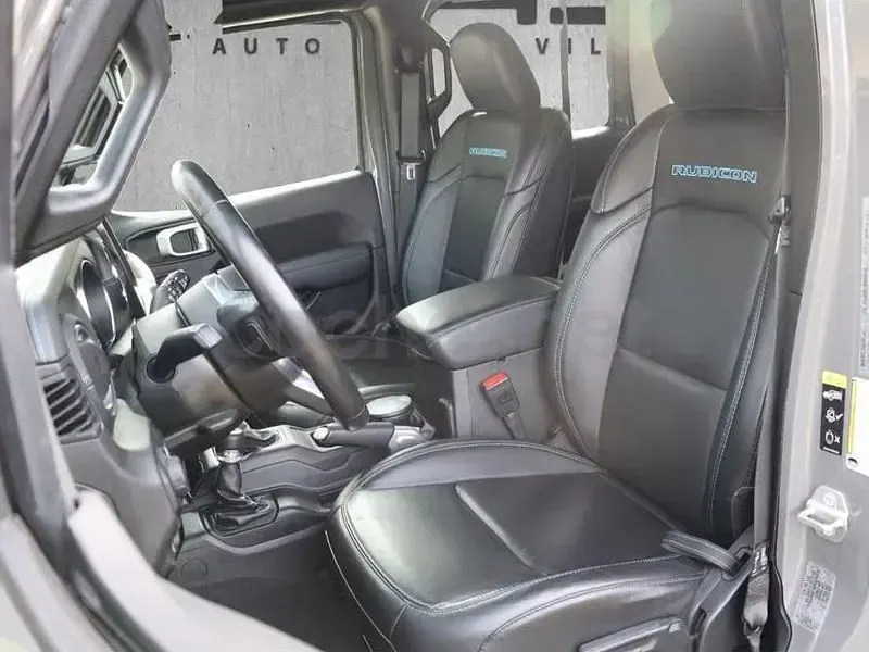 Usado Jeep Wrangler Rubicon 381 CV (280 kW) 2021 Gris / plata SUV