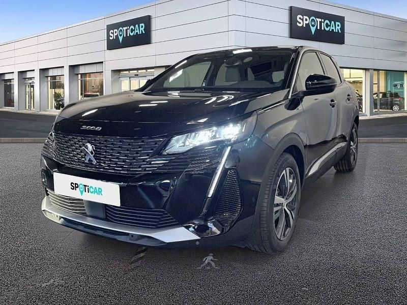 Usado Peugeot 3008 Allure 130 CV (95 kW) 2023 Negro SUV