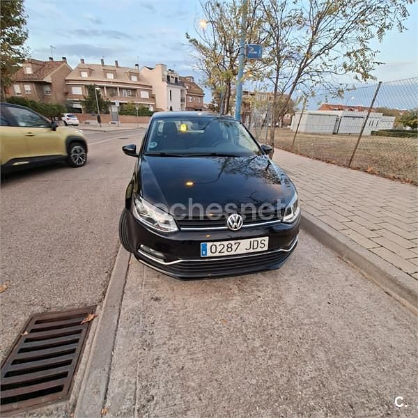 Negro Usado 2015 VW Polo Sportline Berlina | 6500 € (Buen precio) - Imagen 1/4