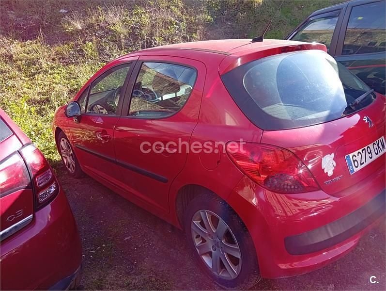 Usado Peugeot 207 Sport 120 CV (88 kW) 2009 Rojo Berlina