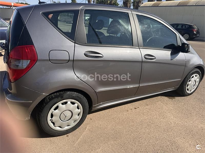 Gris / plata Usado 2012 Mercedes A180 Avantgarde Monovolumen | 6500 € (Super precio) - Imagen 1/4