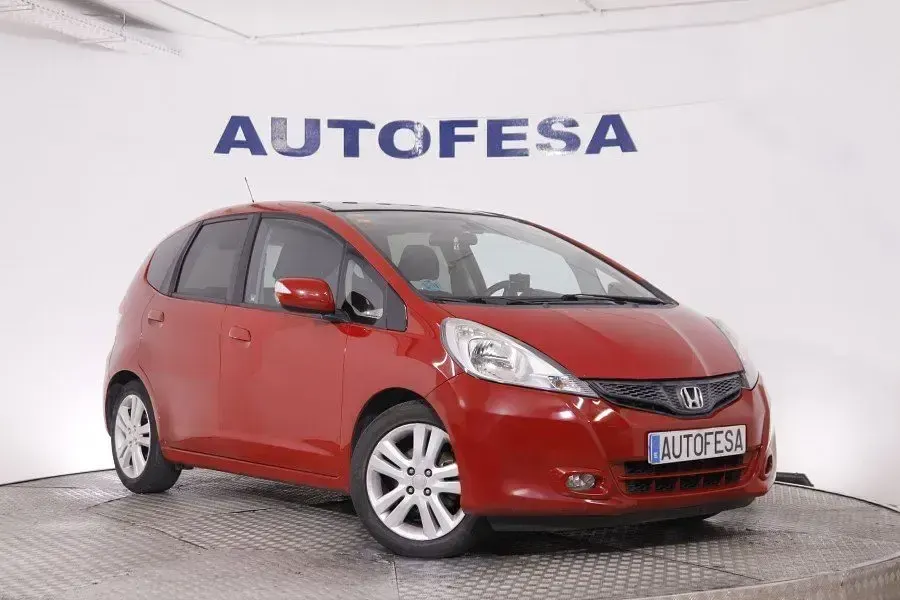 Usado Honda Jazz Elegance 99 CV (72 kW) 2011 Rojo Utilitario