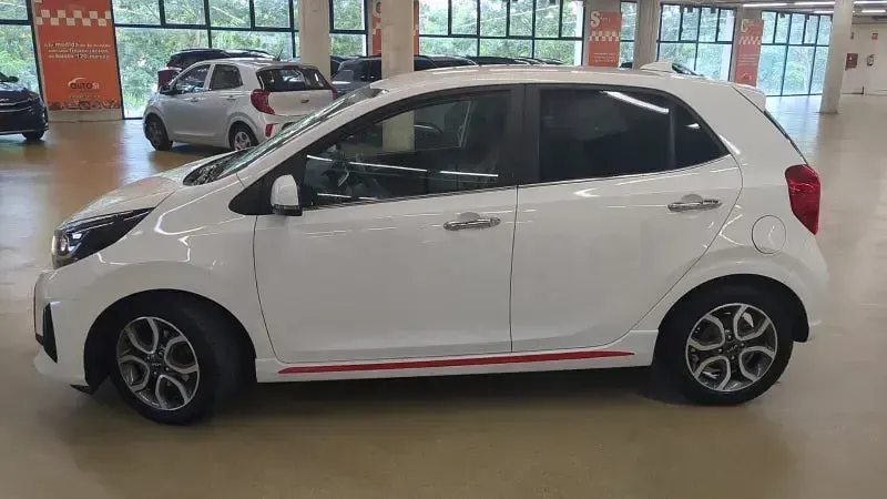 Usado Kia Picanto GT-Line 84 CV (61 kW) 2022 Blanco Utilitario