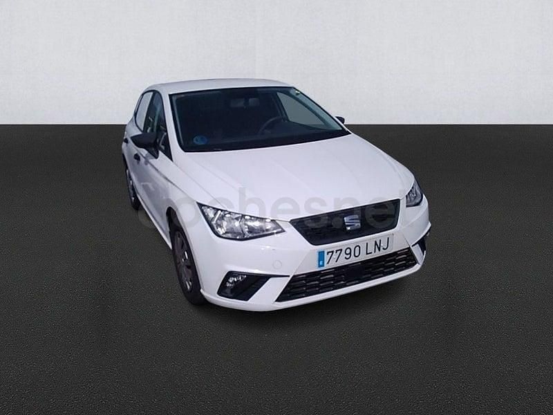 Usado Seat Ibiza Business 90 CV (66 kW) 2021 Blanco Utilitario