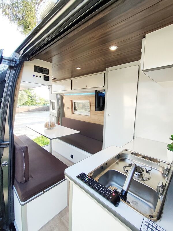 Usado Peugeot Boxer 130 CV (95 kW) 2019 Gris Van