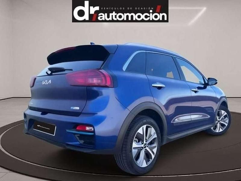 Usado Kia e-Niro 150 kW (204 CV) 2022 Azul SUV