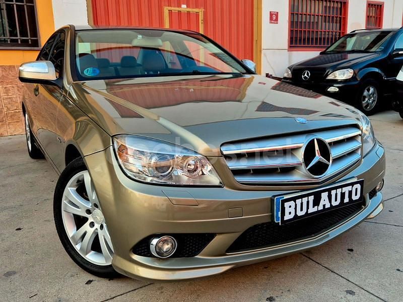 Beige Usado 2008 Mercedes C200 Avantgarde Berlina | 7990 € (Super precio) - Imagen 1/4