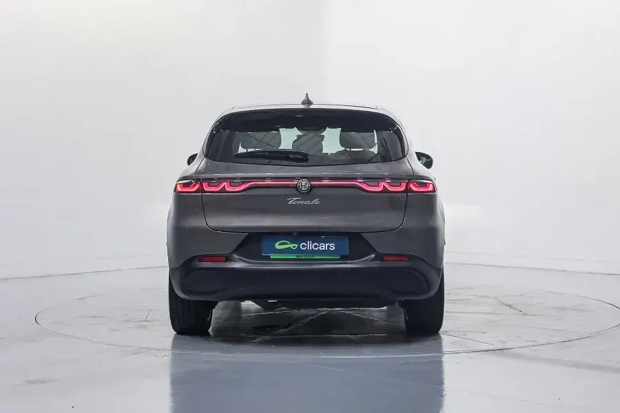 Usado Alfa Romeo Tonale Sprint 130 CV (95 kW) 2024 SUV