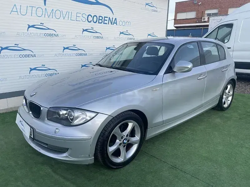 Usado BMW 116 115 CV (84 kW) 2009 Gris / plata Utilitario