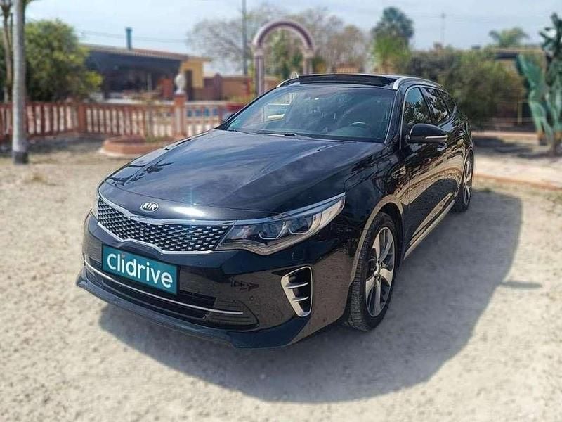 Usado Kia Optima GT-Line 136 CV (100 kW) 2018 Negro Familiar