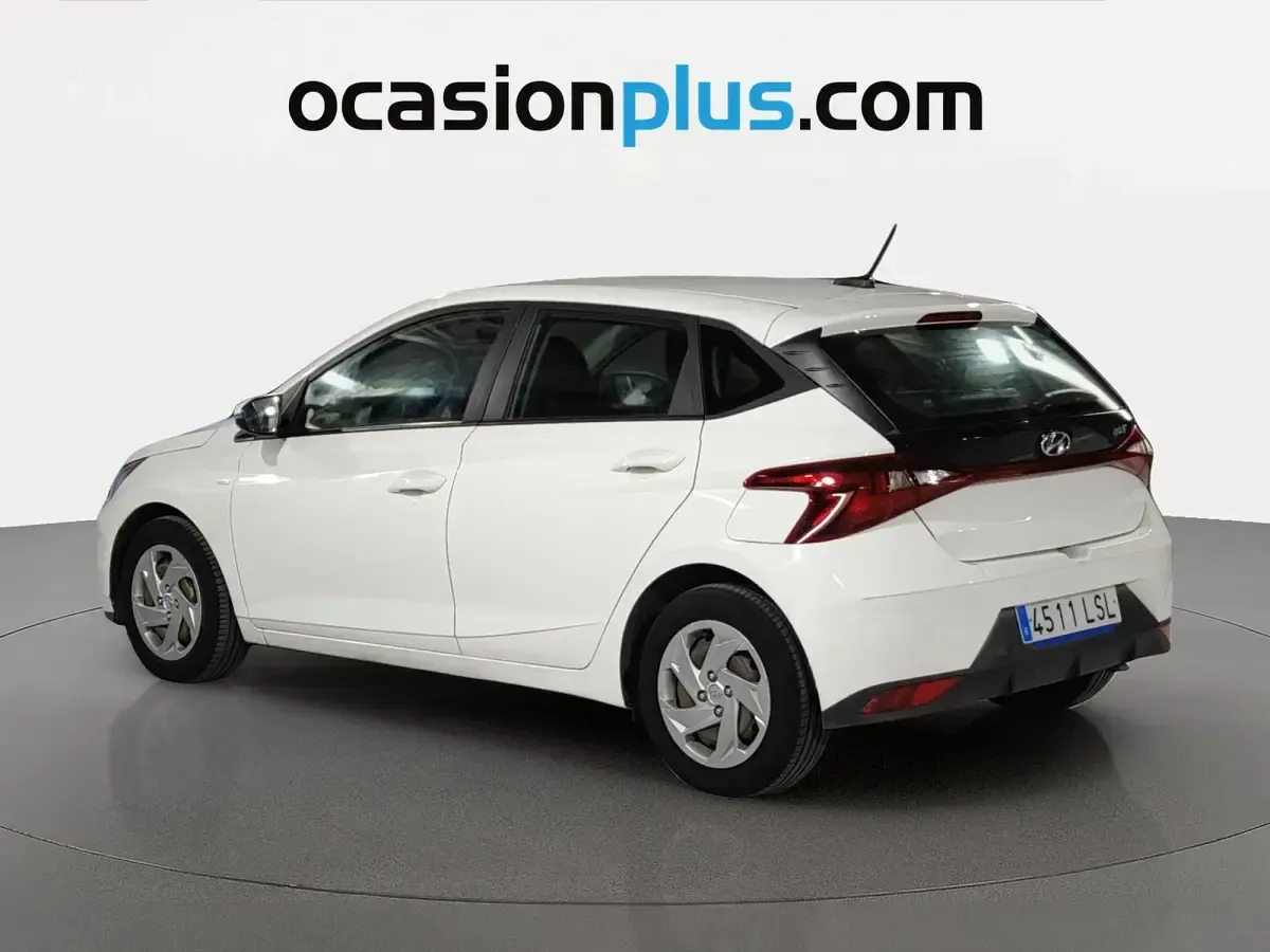 Usado Hyundai i20 101 CV (74 kW) 2021 Blanco Utilitario