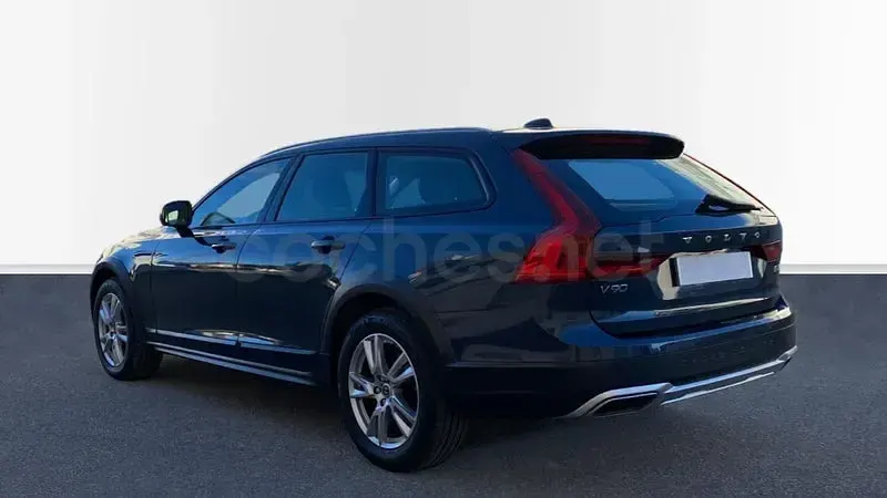 Usado Volvo V90 CC 190 CV (139 kW) 2018 Azul Familiar