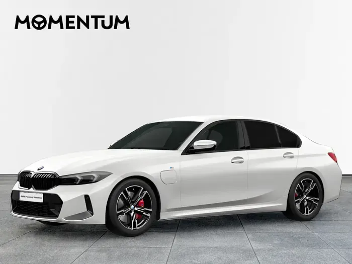 Usado BMW 330e Comfort Edition 292 CV (214 kW) 2025 Blanco Berlina