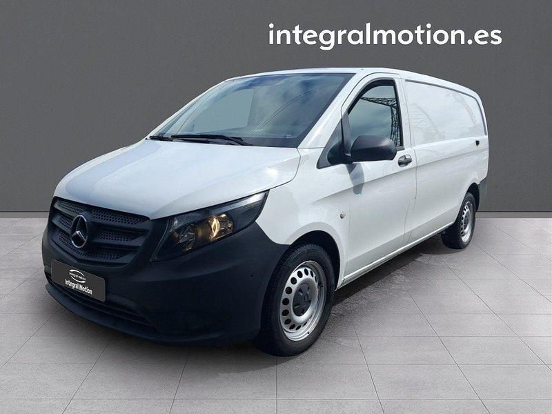 Usado Mercedes Vito 190 CV (139 kW) 2021 Blanco Van