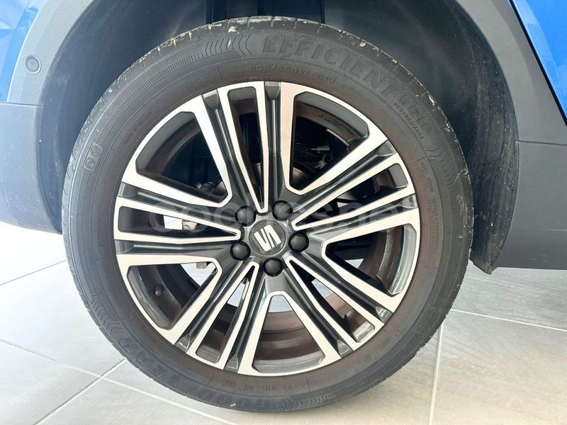 Usado Seat Arona FR 110 CV (80 kW) 2023 Azul SUV