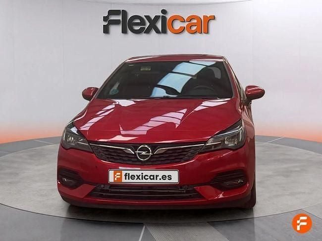 Usado Opel Astra 110 CV (80 kW) 2020 Rojo Berlina