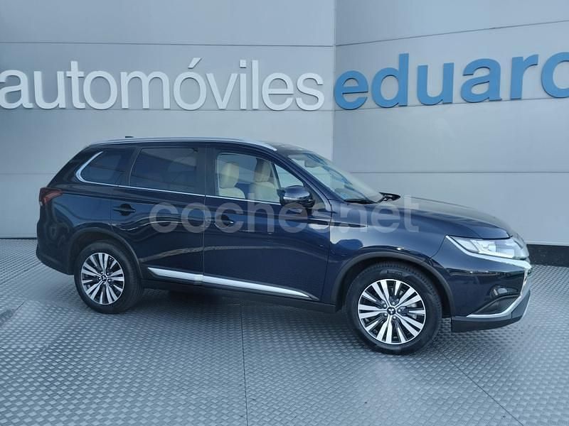 Azul Usado 2021 Mitsubishi Outlander SUV | 19.800 € (Un poco caro) - Imagen 1/4