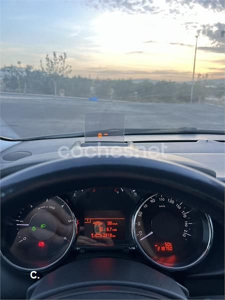 Gris / plata Usado 2010 Peugeot 3008 Sport Berlina | 5250 € (Buen precio) - Imagen 1/1