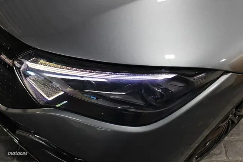 Usado Mercedes EQE350 214 kW (292 CV) 2023 Gris Berlina