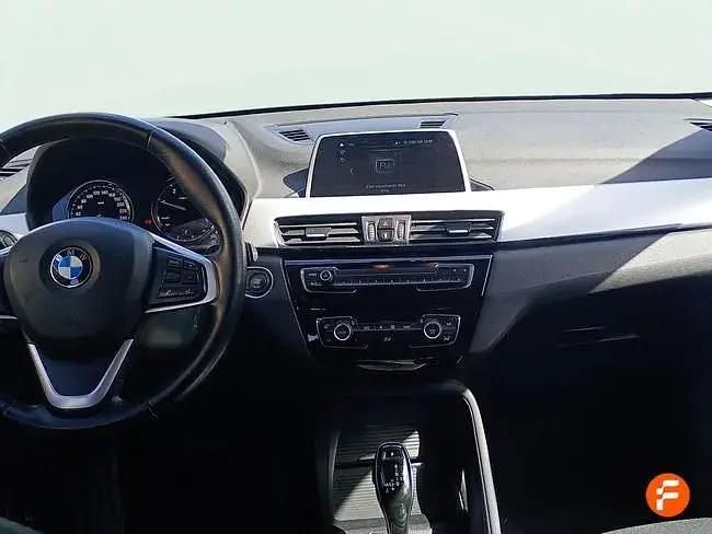 Używany BMW X1 116 KM (85 kW) 2019 Biały SUV
