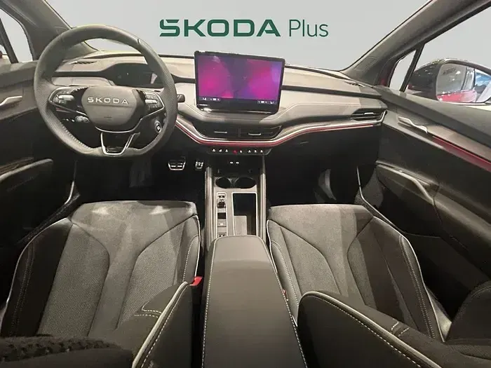 Usado Skoda Elroq SportLine 150 kW (204 CV) 2026 Rojo SUV