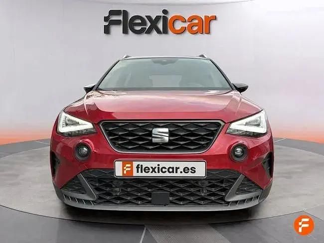 Używany Seat Arona FR 90 KM (66 kW) 2021 Czerwony SUV