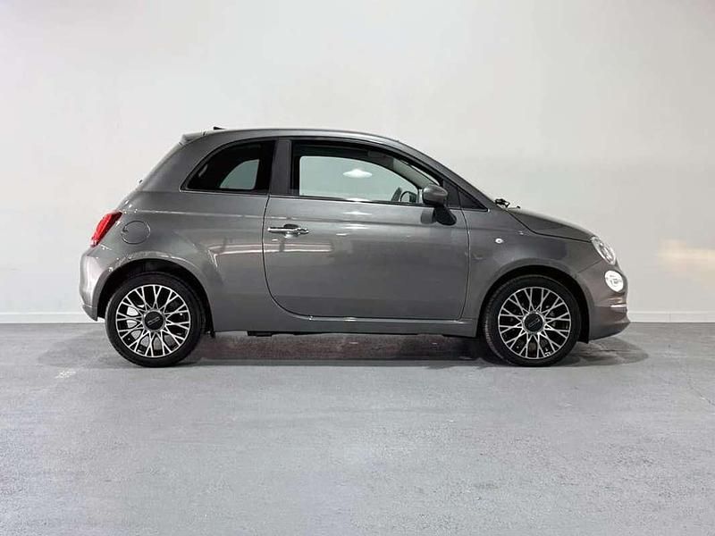 Usado Fiat 500 Dolcevita 71 CV (52 kW) 2023 Gris Utilitario