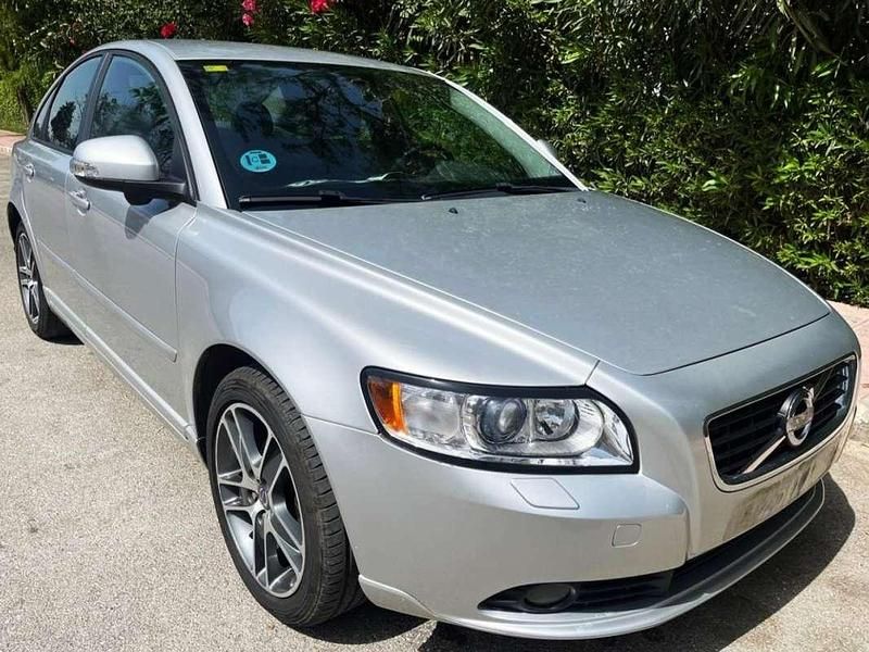 Gris Usado 2011 Volvo S40 Berlina | 6000 € - Imagen 1/4
