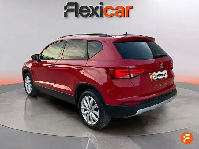 Usado Seat Ateca Style 115 CV (84 kW) 2020 Rojo SUV