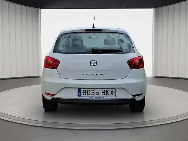 Usado Seat Ibiza Reference 90 HP (66 kW) 2012 Branco Sedan