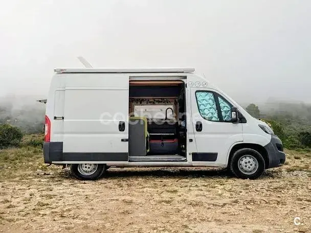 Usado Peugeot Boxer 130 CV (95 kW) 2015 Blanco Van