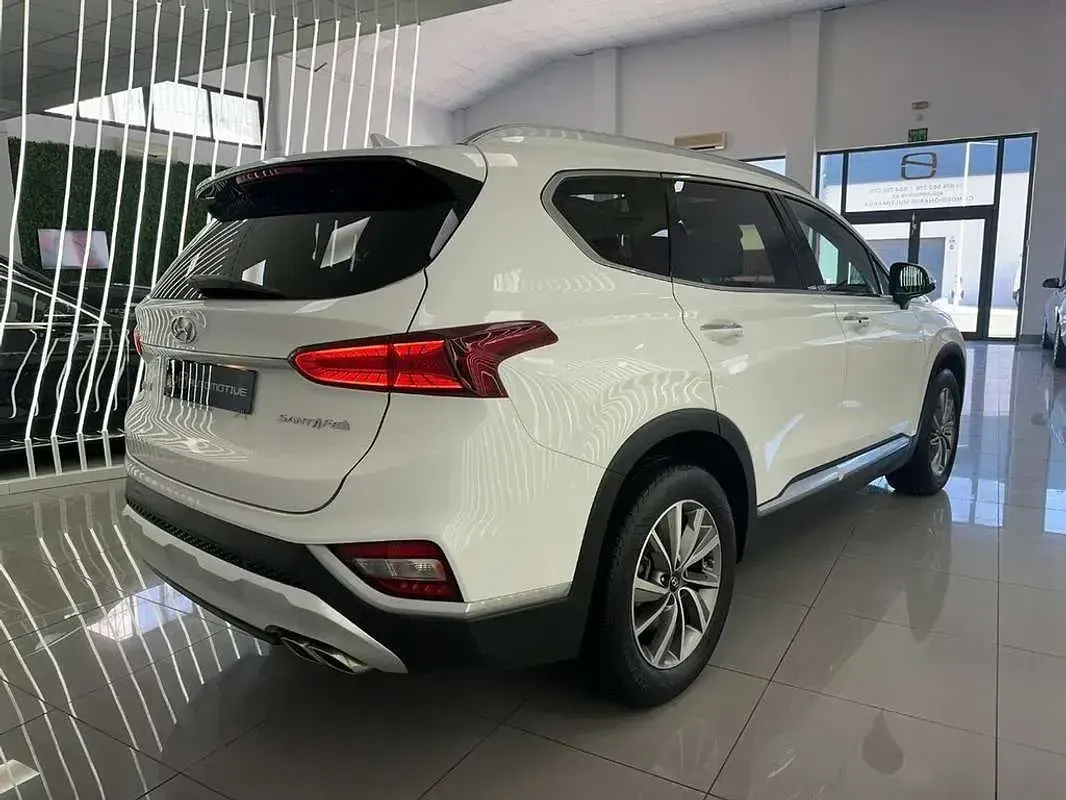 Usado Hyundai Santa Fe 201 CV (147 kW) 2022 Blanco SUV