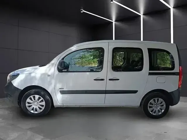 Usado Mercedes Citan 109 90 CV (66 kW) 2013 Blanco Monovolumen