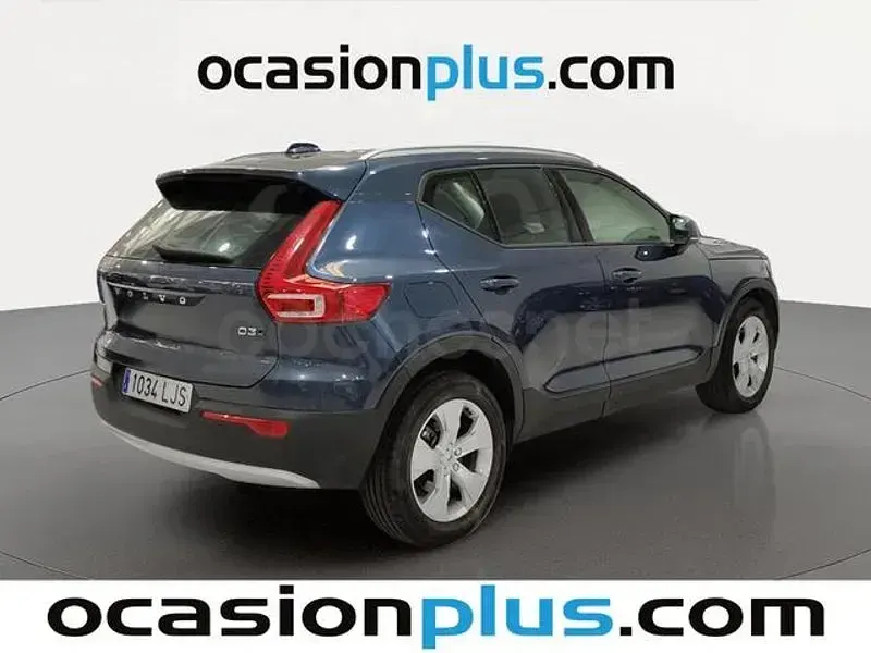 Usado Volvo XC40 Momentum 150 CV (110 kW) 2020 Azul SUV