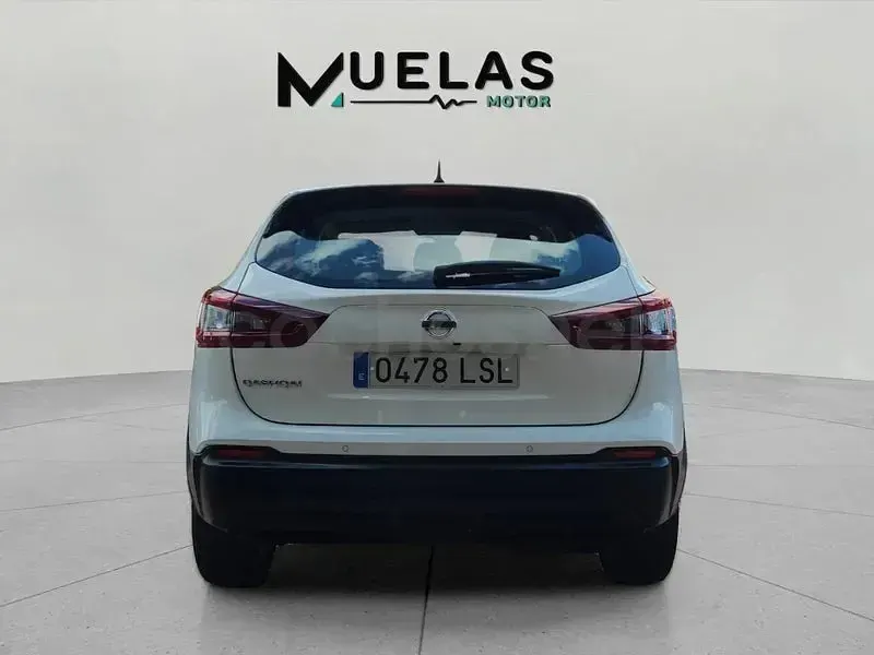 Usado Nissan Qashqai Acenta 115 CV (84 kW) 2021 Blanco SUV