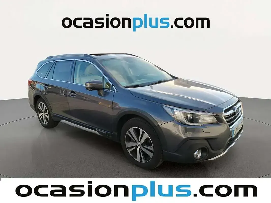 Usado Subaru Outback 175 CV (128 kW) 2019 Gris Familiar