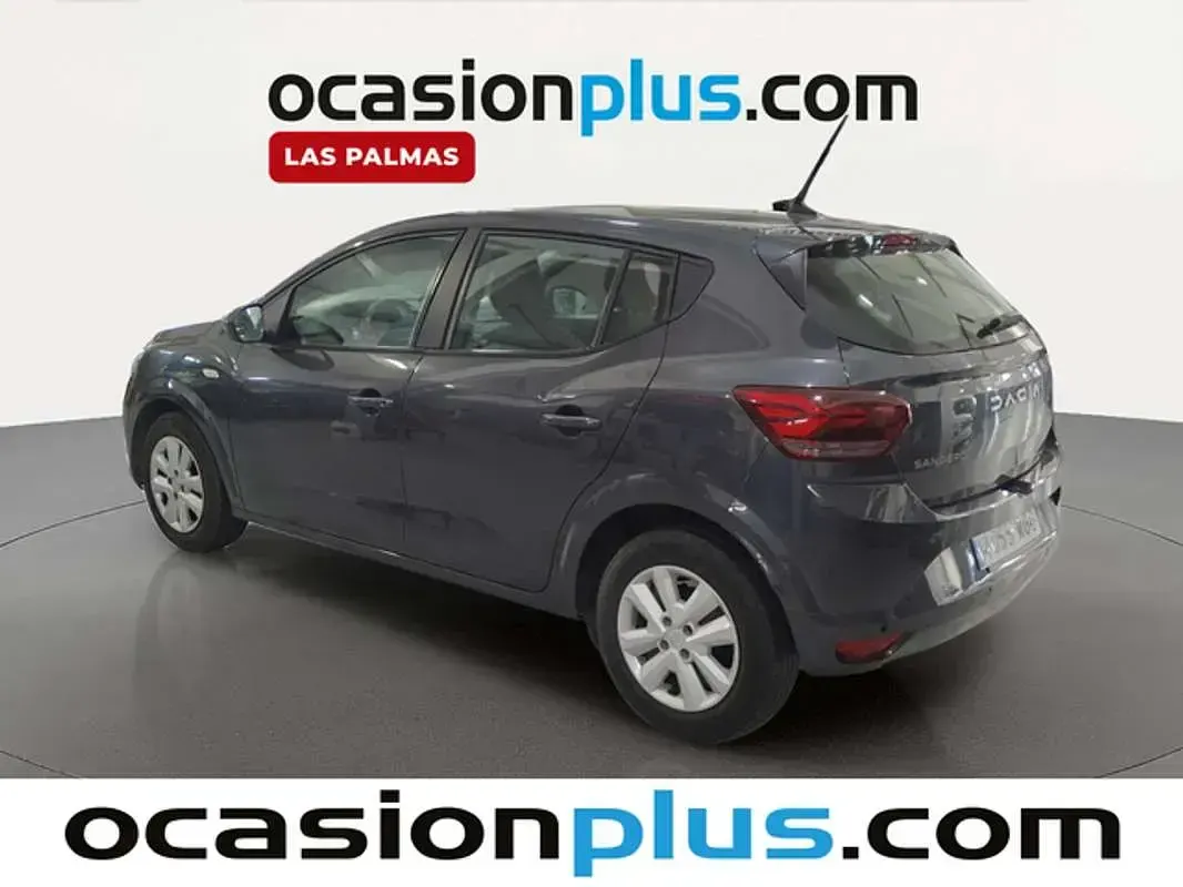 Usado Dacia Sandero Expression 91 CV (66 kW) 2023 Gris Utilitario