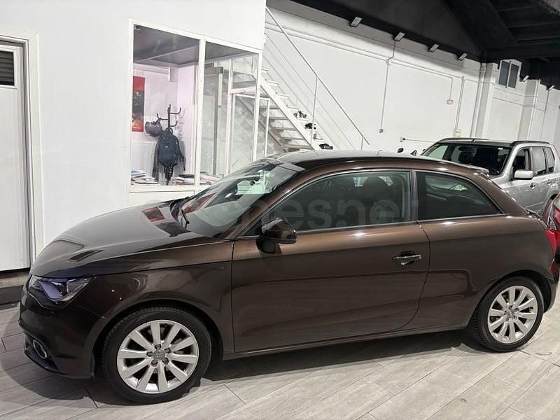 Usado Audi A1 Ambition 105 CV (77 kW) 2012 Marrón Utilitario