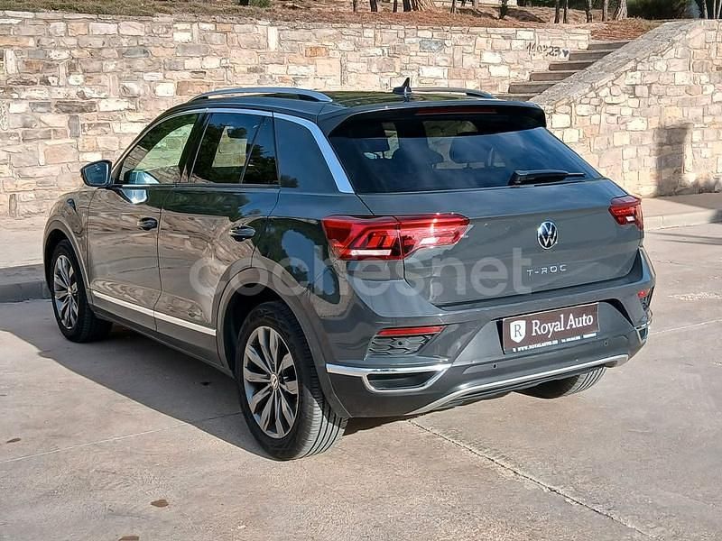 Usado VW T-Roc Sportline 150 CV (110 kW) 2020 Gris / plata SUV