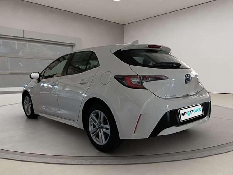 Usado Toyota Corolla Business Edition 122 CV (89 kW) 2019 Blanco Utilitario